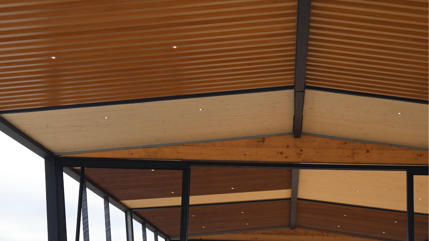 huts carousel 1